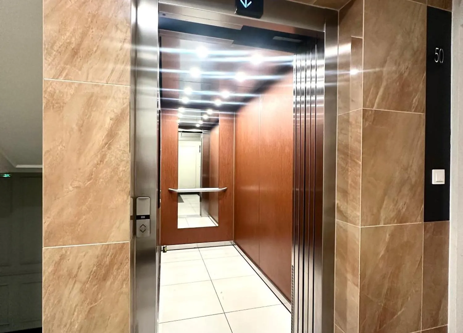 Dubois 7 Apartment - Self Check-In 20H - Lift Wrocław